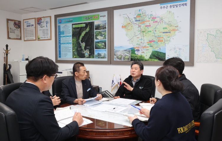 무주군, 첨단 항공우주산업 거점 도약 ‘항공우주산업 투자지원 특별 전담팀’ 구성 기사 이미지