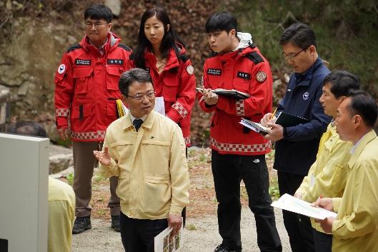 산림청장, 산림분야 하천-계곡 및 주변 지역 불법 시설 현장점검 실시